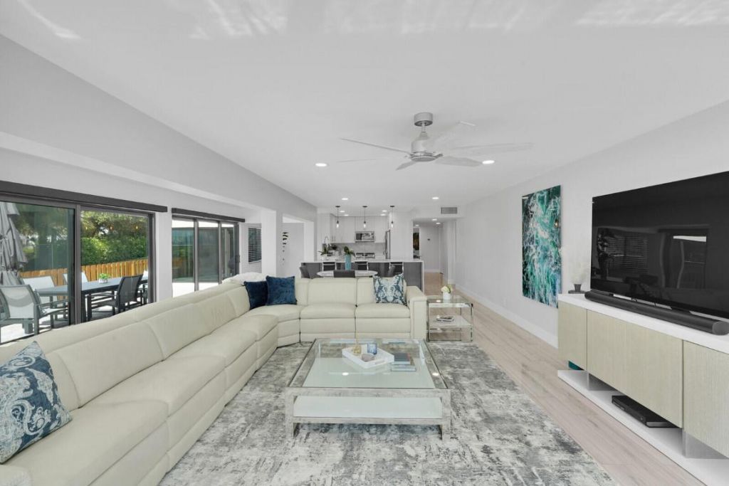 1660 Twelve Oaks Way, Unit 101 &, North Palm Beach, FL 33408 Photo