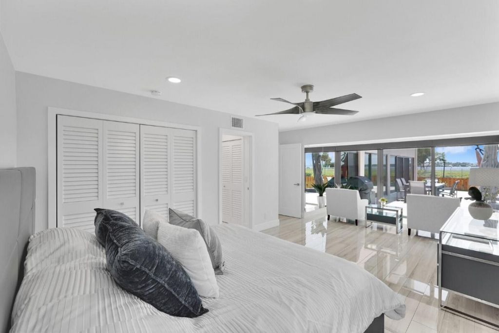 1660 Twelve Oaks Way, Unit 101 &, North Palm Beach, FL 33408 Photo