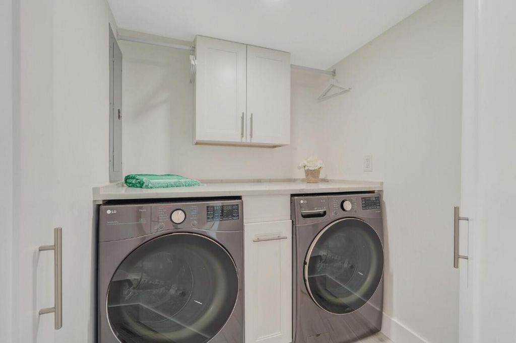 1660 Twelve Oaks Way, Unit 101 &, North Palm Beach, FL 33408 Photo