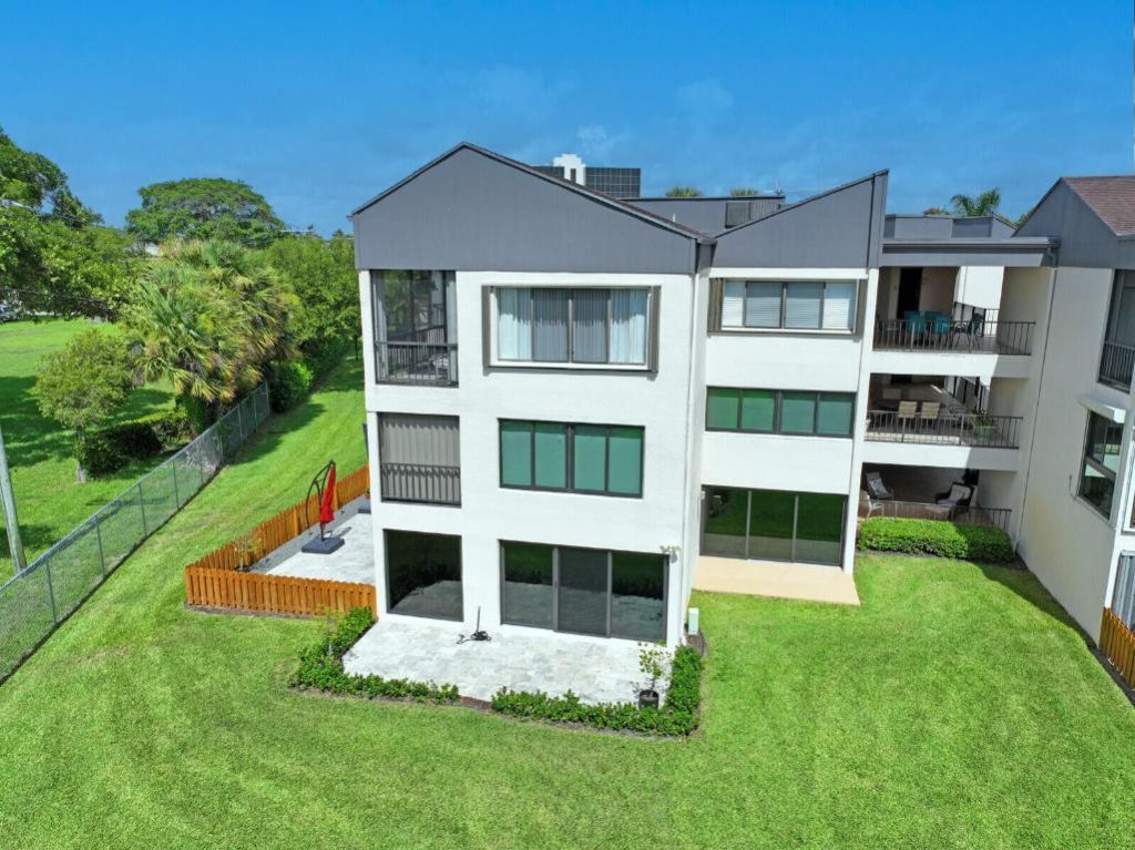 1660 Twelve Oaks Way, Unit 101 &, North Palm Beach, FL 33408 Photo