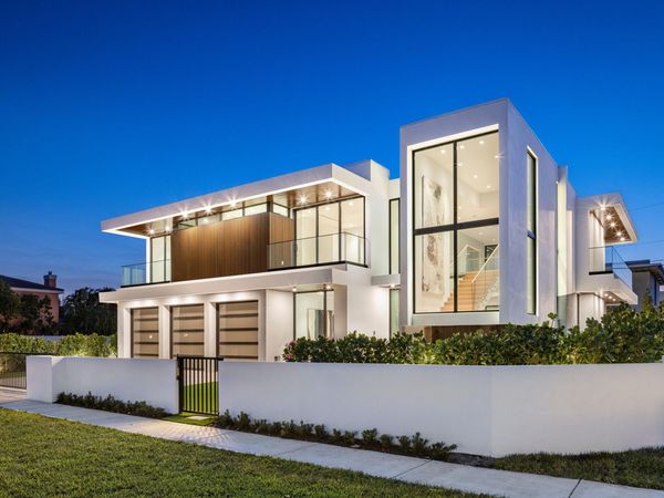 1099 NE 4th Avenue, Boca Raton, FL 33432