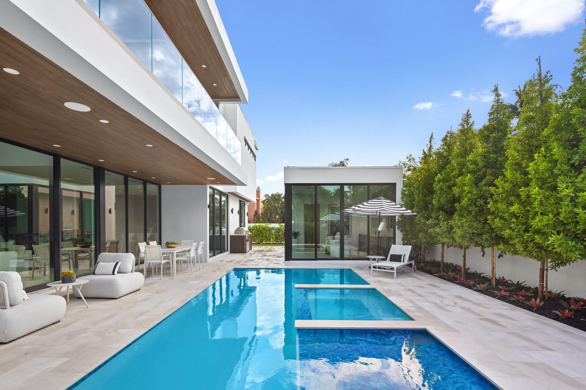 1099 NE 4th Avenue, Boca Raton, FL 33432 Photo