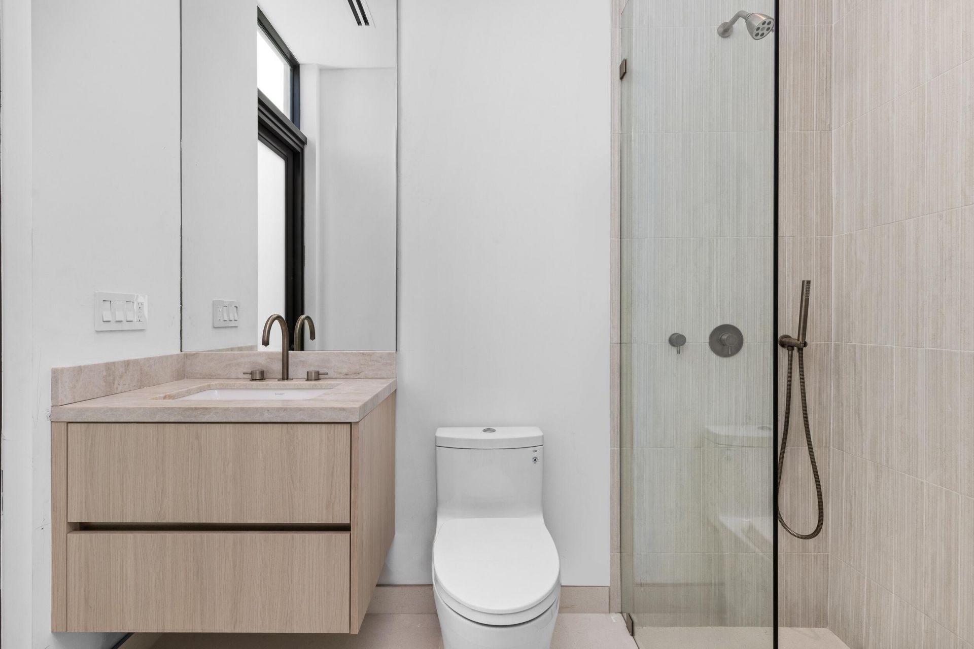 1099 NE 4th Avenue, Boca Raton, FL 33432 Photo