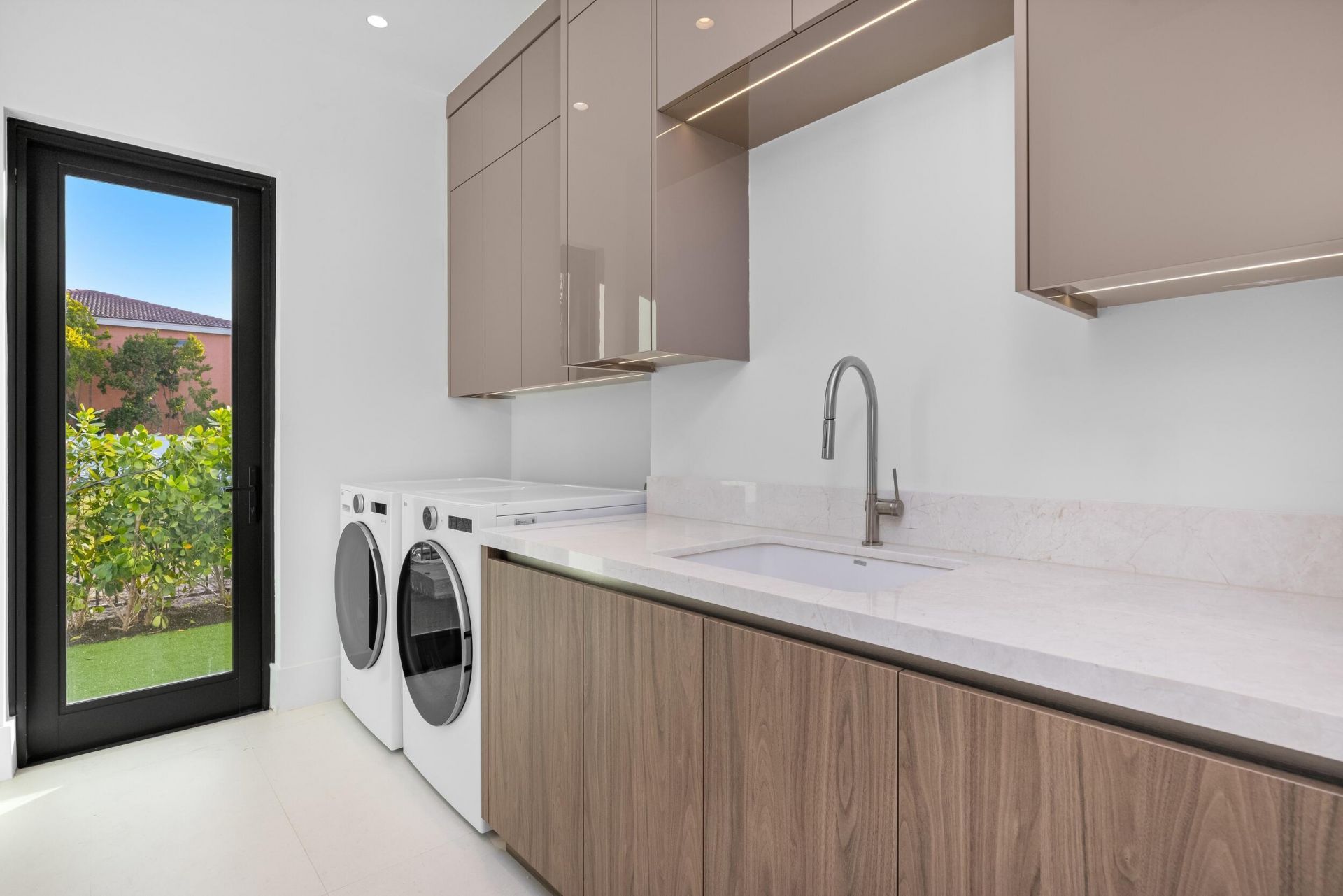 1099 NE 4th Avenue, Boca Raton, FL 33432 Photo