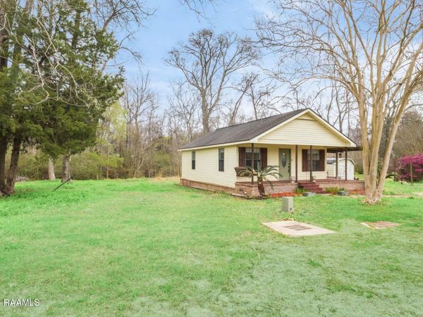 115 Bacon Lane, Carencro, LA 70520