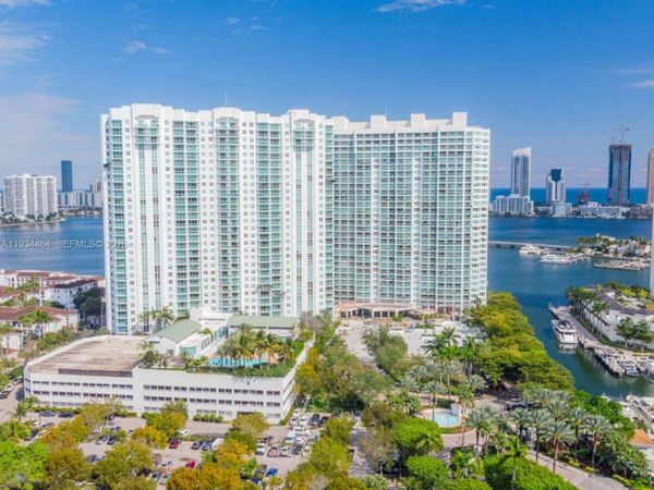 3301 NE 183rd St, Unit 2303, Aventura, FL 33160