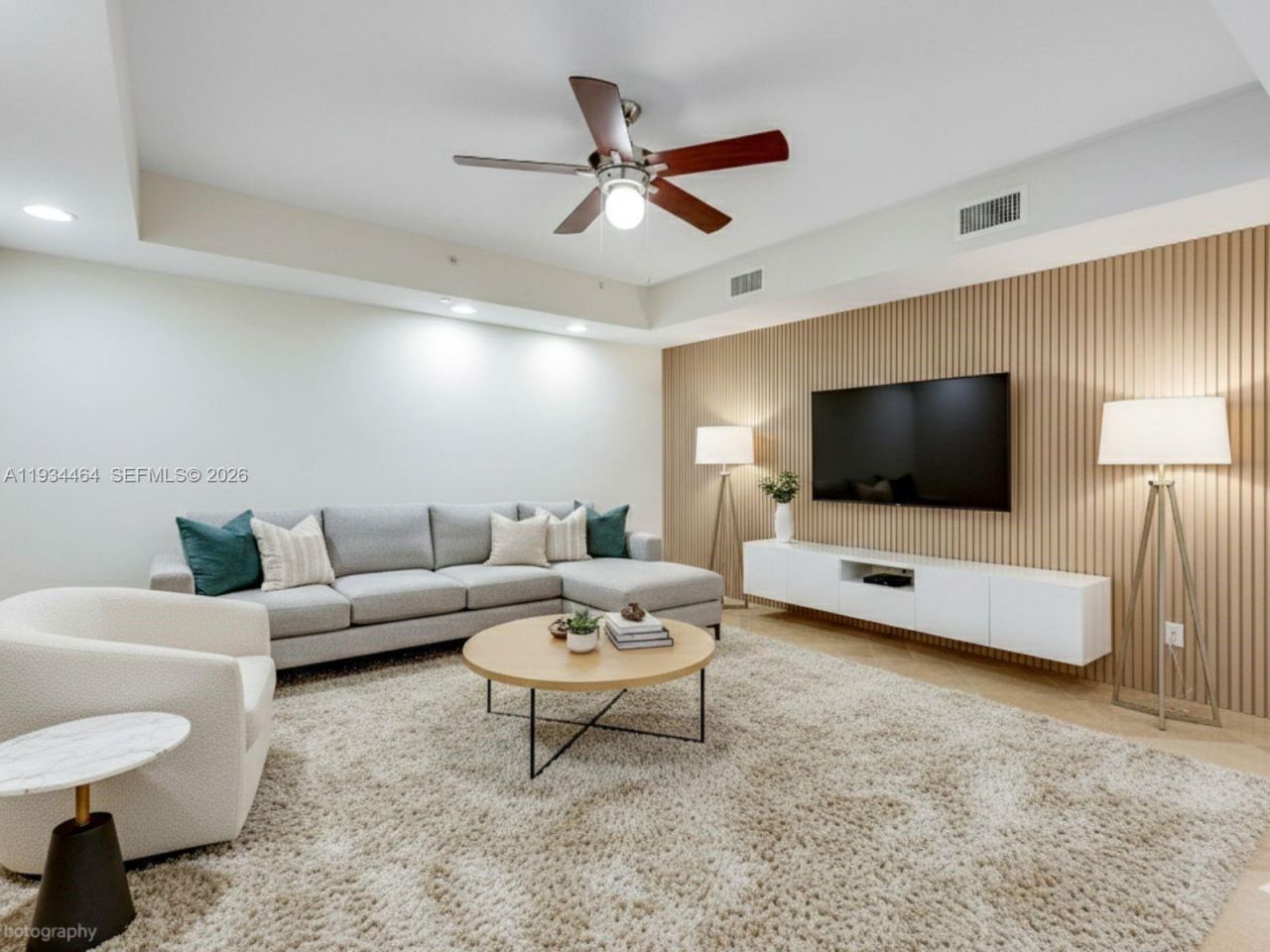 3301 NE 183rd St, Unit 2303, Aventura, FL 33160 Photo