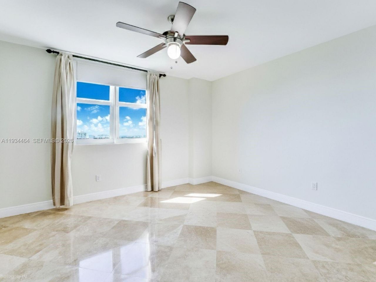 3301 NE 183rd St, Unit 2303, Aventura, FL 33160 Photo