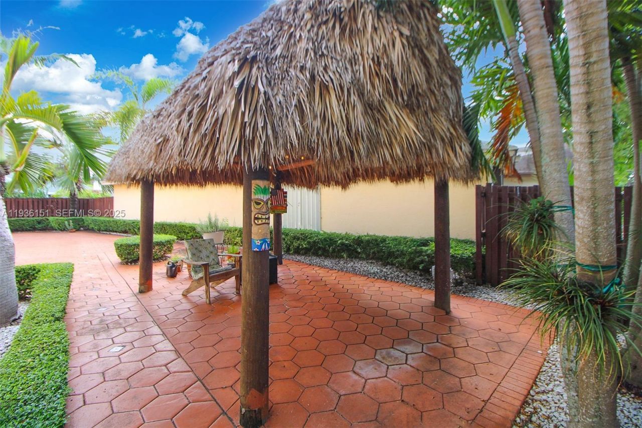 4235 SW 148th Pl, Miami, FL 33185 Photo