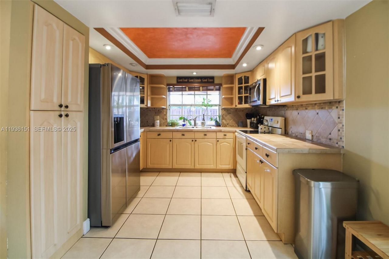 4235 SW 148th Pl, Miami, FL 33185 Photo