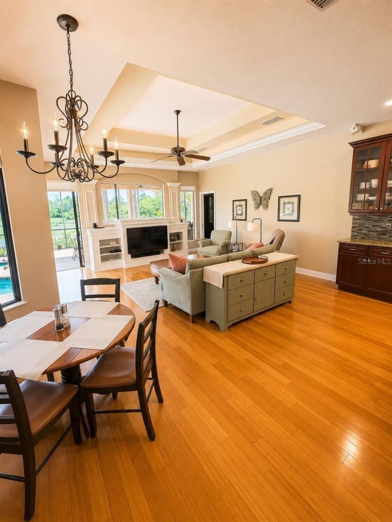 6828 Honeysuckle Trail, Lakewood Ranch, FL 34202 Photo