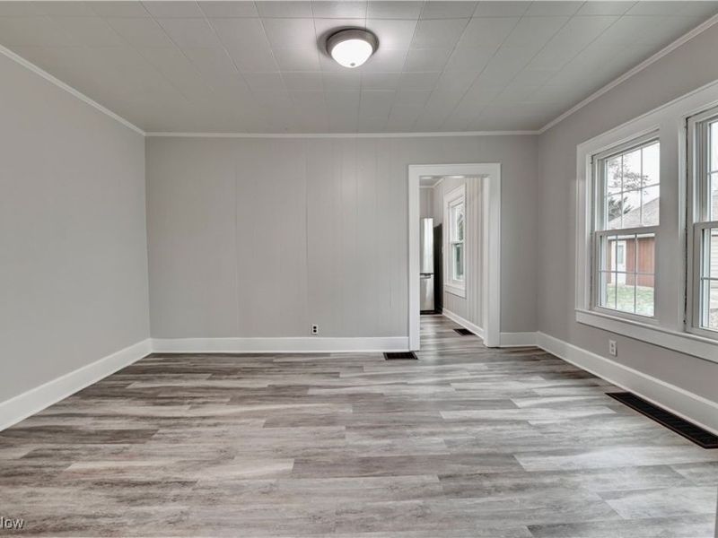 549 Redwood Street SW, Beach City, OH 44608 Photo 19