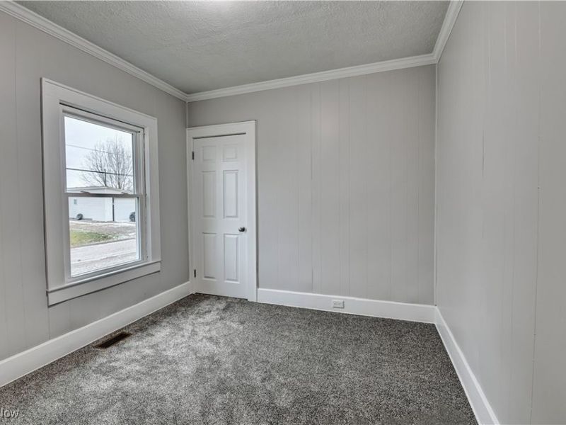 549 Redwood Street SW, Beach City, OH 44608 Photo 26