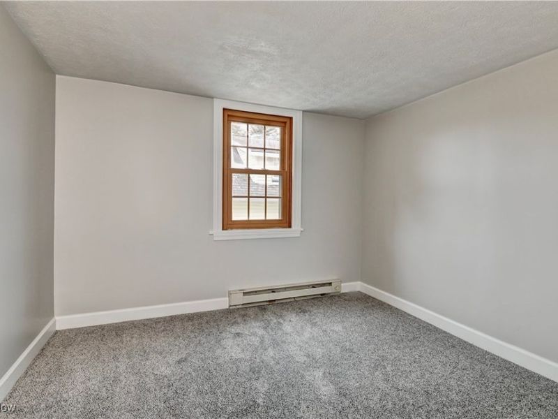 549 Redwood Street SW, Beach City, OH 44608 Photo 27