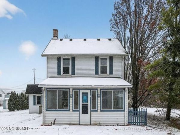 6395 N 3rd Street, Oak Harbor, OH 43449