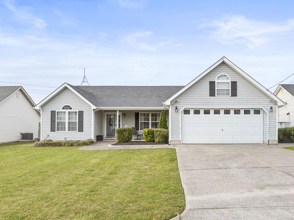 699 Colony Circle, Fort Oglethorpe, GA 30742