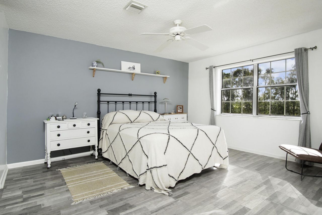 1203 S Lakes End Drive, Unit E-2, Fort Pierce, FL 34982 Photo