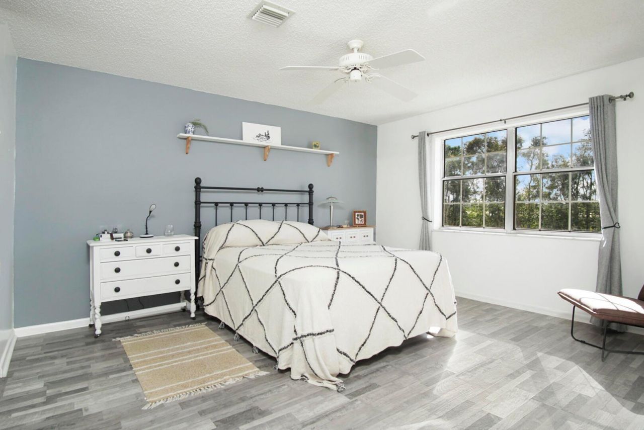 1203 S Lakes End Drive, Unit E-2, Fort Pierce, FL 34982 Photo