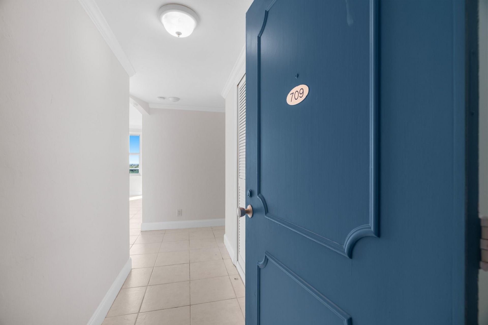 3333 NE 34th Street, Unit 709, Fort Lauderdale, FL 33308 Photo