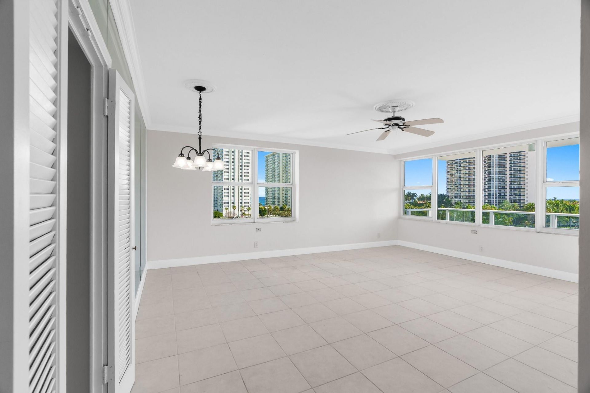 3333 NE 34th Street, Unit 709, Fort Lauderdale, FL 33308 Photo