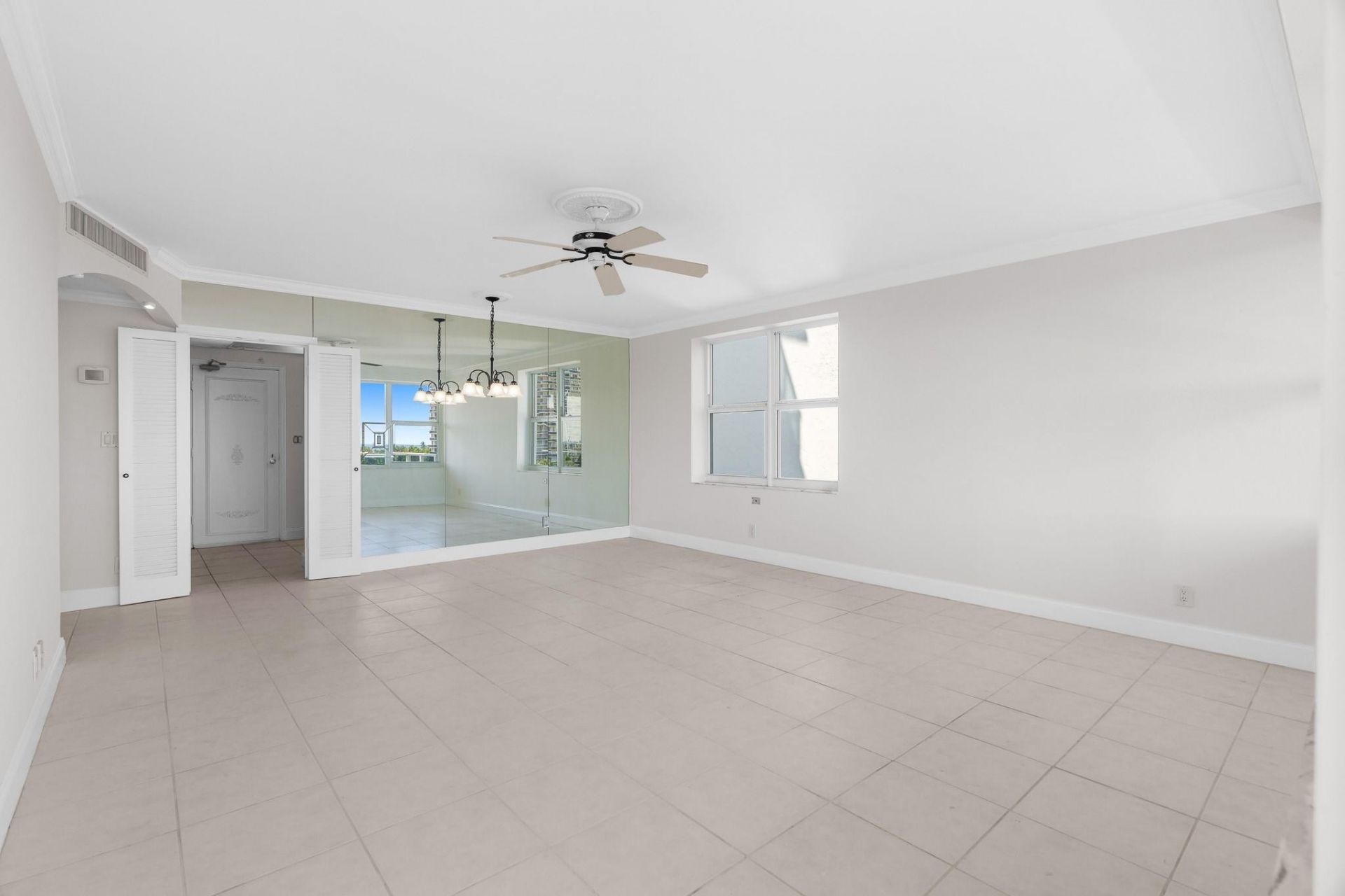 3333 NE 34th Street, Unit 709, Fort Lauderdale, FL 33308 Photo