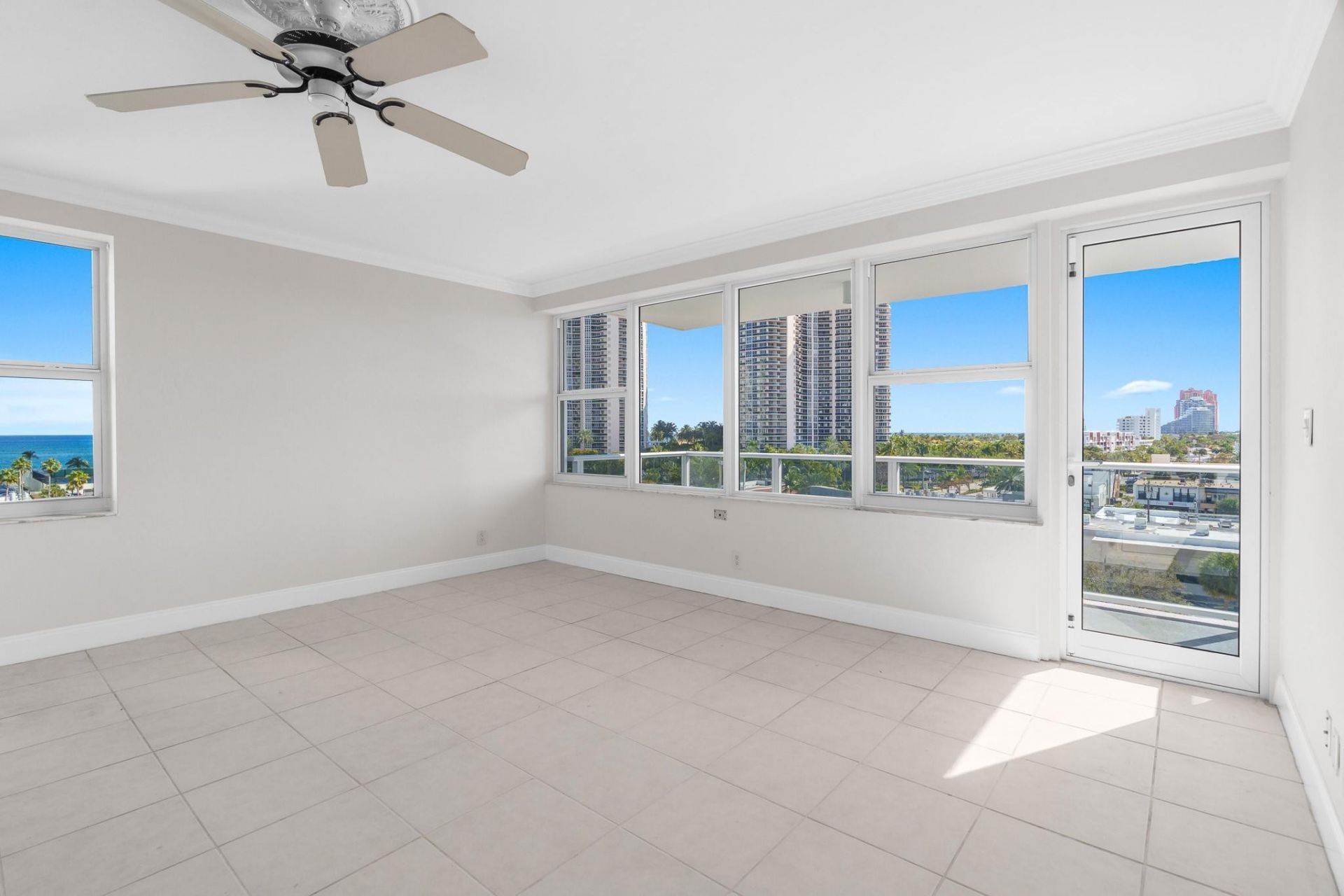 3333 NE 34th Street, Unit 709, Fort Lauderdale, FL 33308 Photo