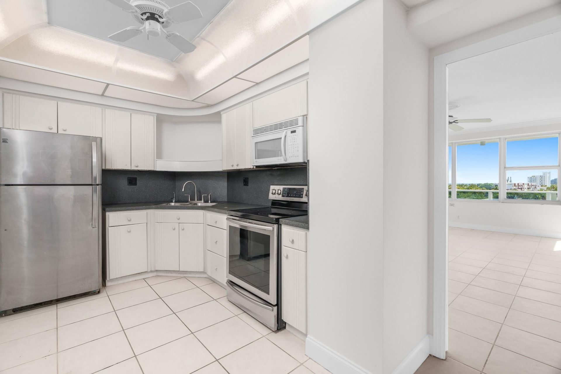 3333 NE 34th Street, Unit 709, Fort Lauderdale, FL 33308 Photo