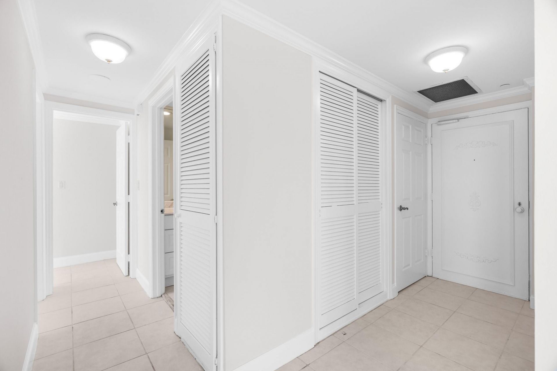 3333 NE 34th Street, Unit 709, Fort Lauderdale, FL 33308 Photo