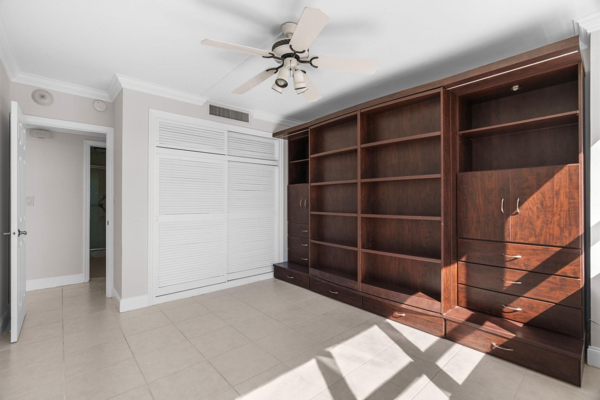 3333 NE 34th Street, Unit 709, Fort Lauderdale, FL 33308 Photo