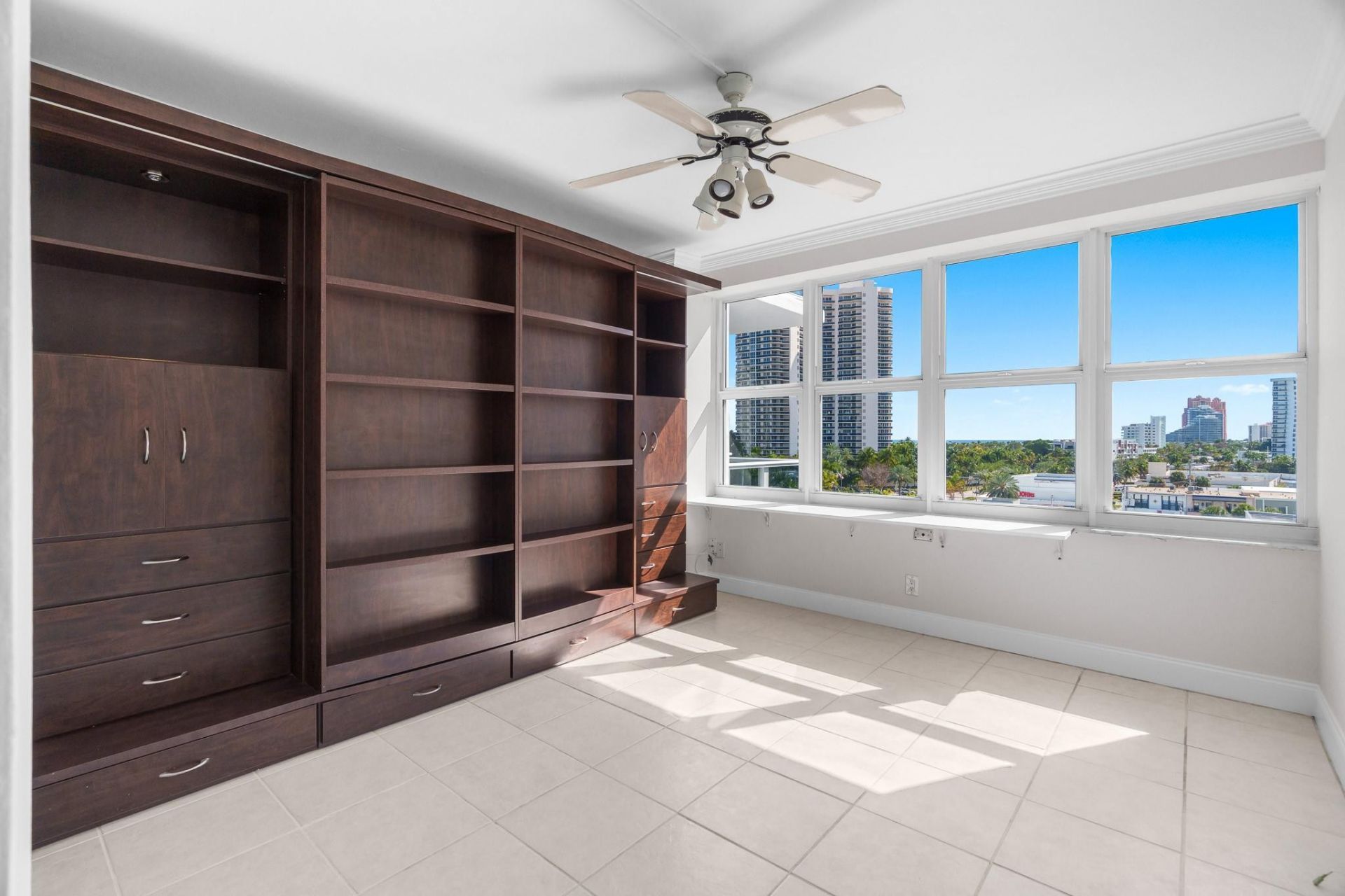 3333 NE 34th Street, Unit 709, Fort Lauderdale, FL 33308 Photo