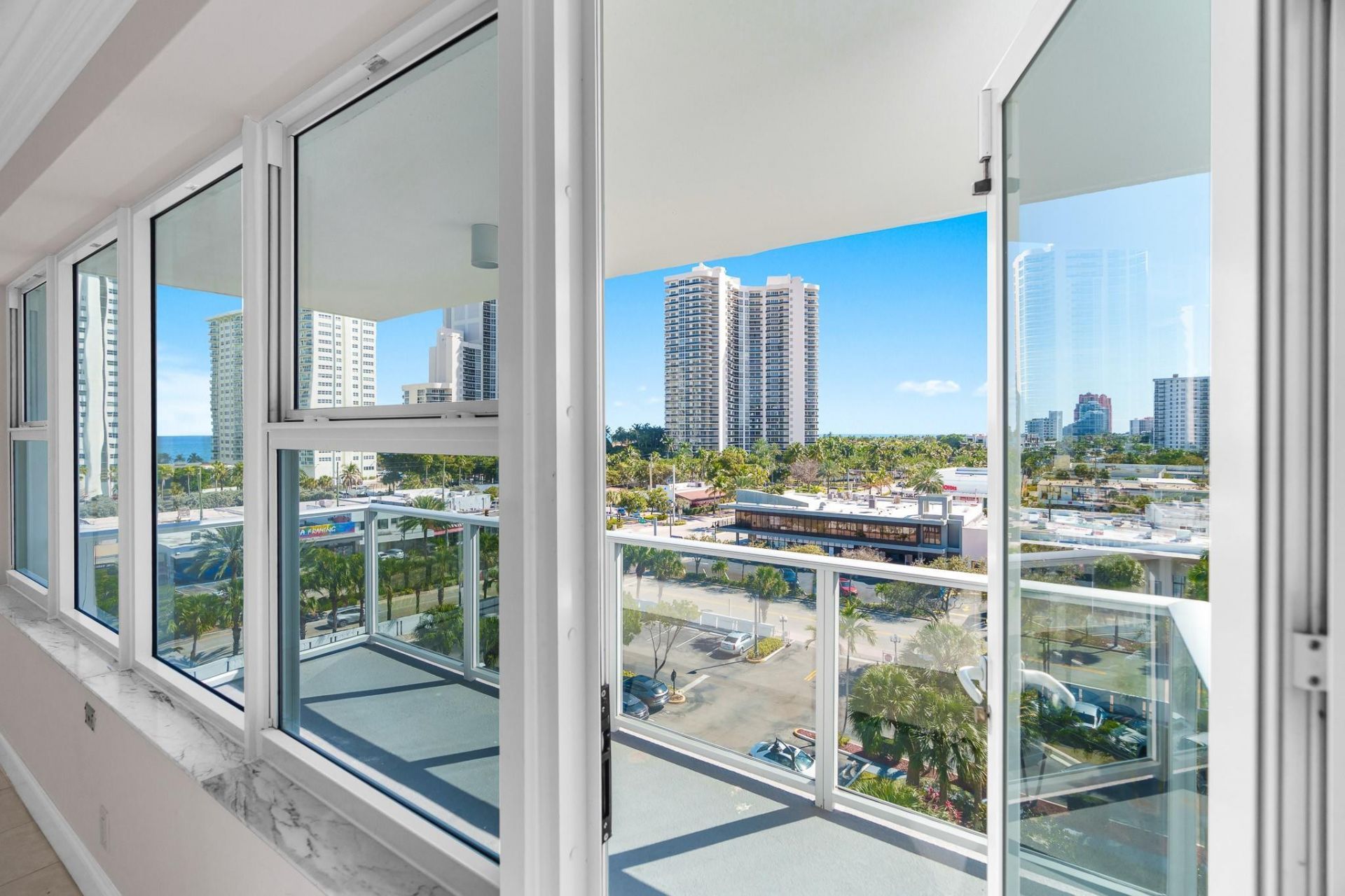 3333 NE 34th Street, Unit 709, Fort Lauderdale, FL 33308 Photo