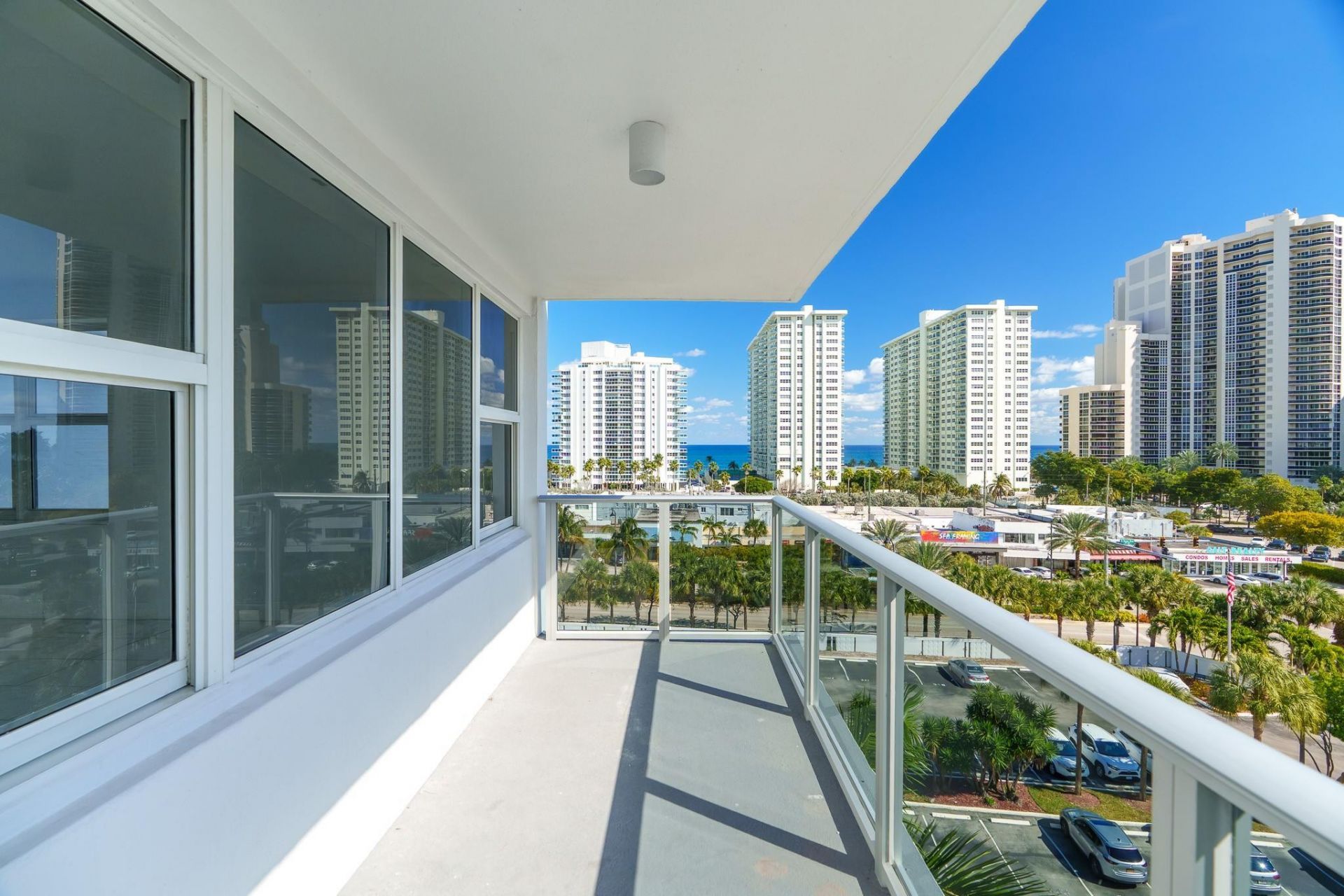 3333 NE 34th Street, Unit 709, Fort Lauderdale, FL 33308 Photo