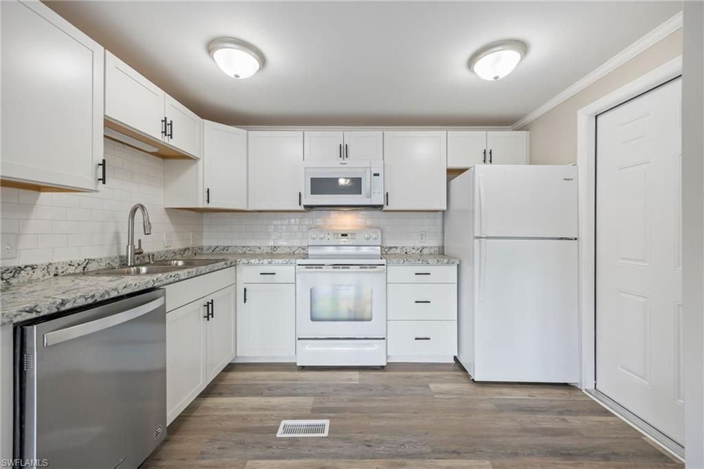 479 Nicklaus Blvd, North Fort Myers, FL 33903 Photo