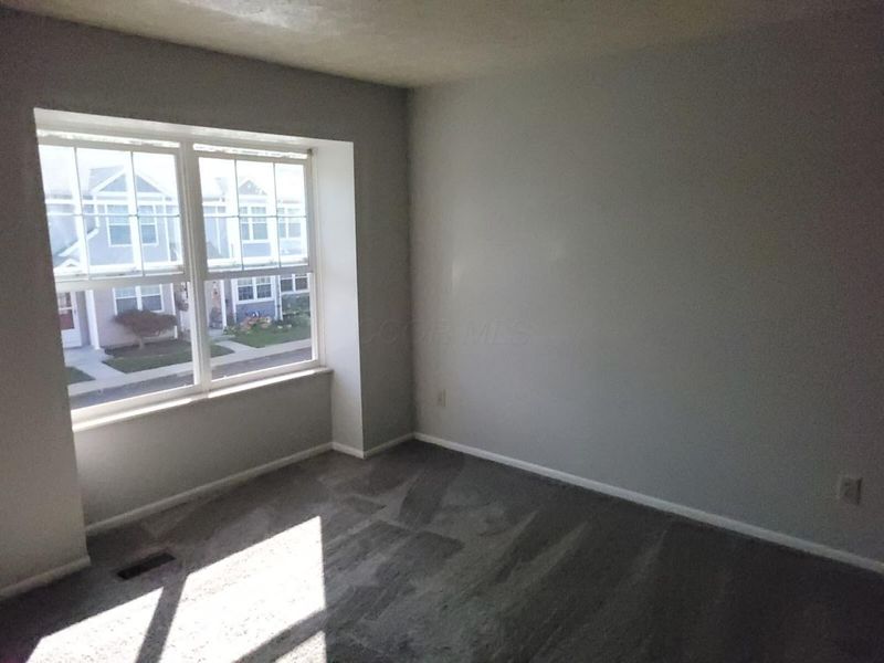 872 Upholland Lane , Unit 12D, Worthington, OH 43085 Photo 3