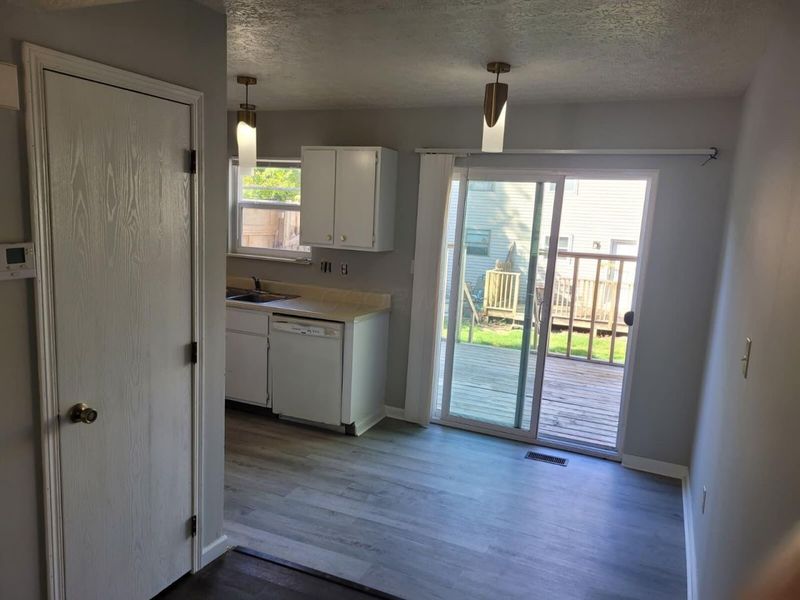 872 Upholland Lane , Unit 12D, Worthington, OH 43085 Photo 7