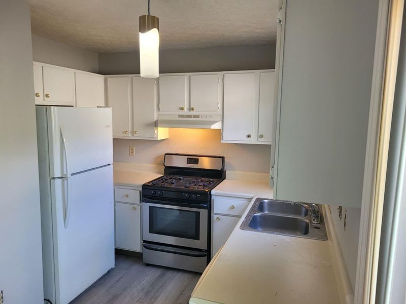 872 Upholland Lane , Unit 12D, Worthington, OH 43085 Photo 8