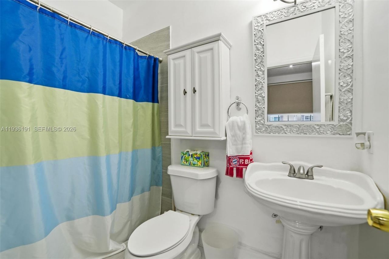 6400 SW 138th Ct, Unit 203, Miami, FL 33183 Photo