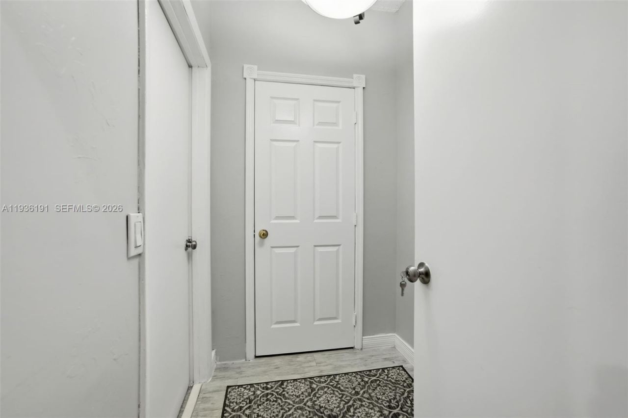 6400 SW 138th Ct, Unit 203, Miami, FL 33183 Photo