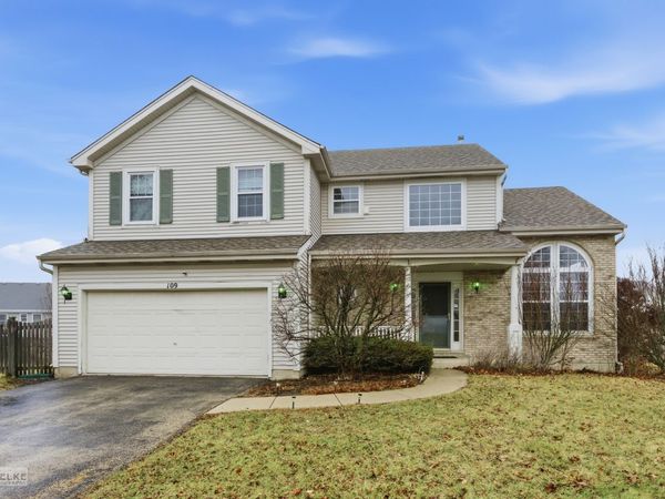 109 Old Post Road, Oswego, IL 60543