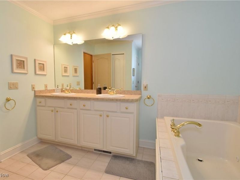 3967 Dogleg Trail, Medina, OH 44256 Photo 18