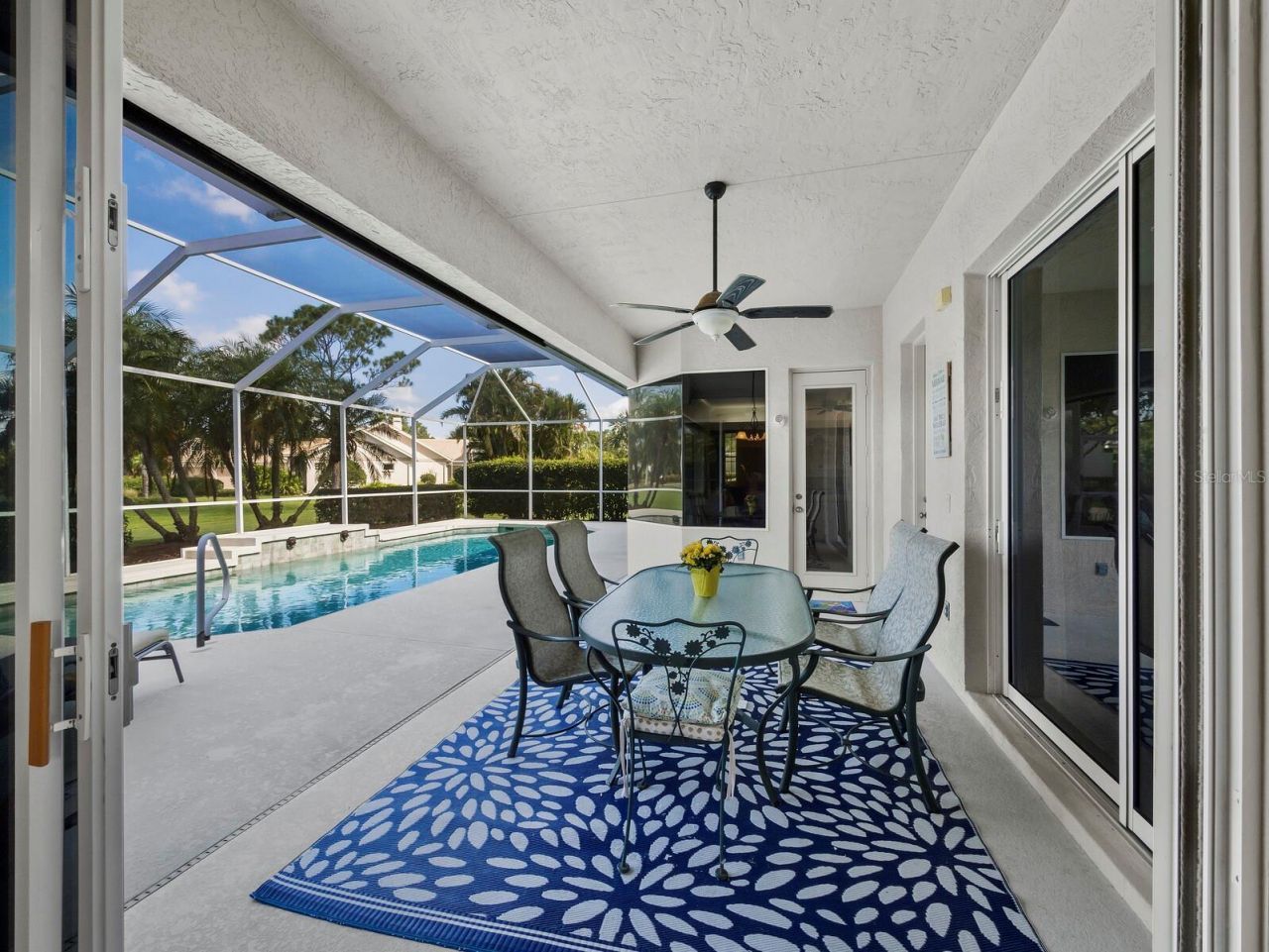 6643 Butlers Crest Drive, Bradenton, FL 34203 Photo
