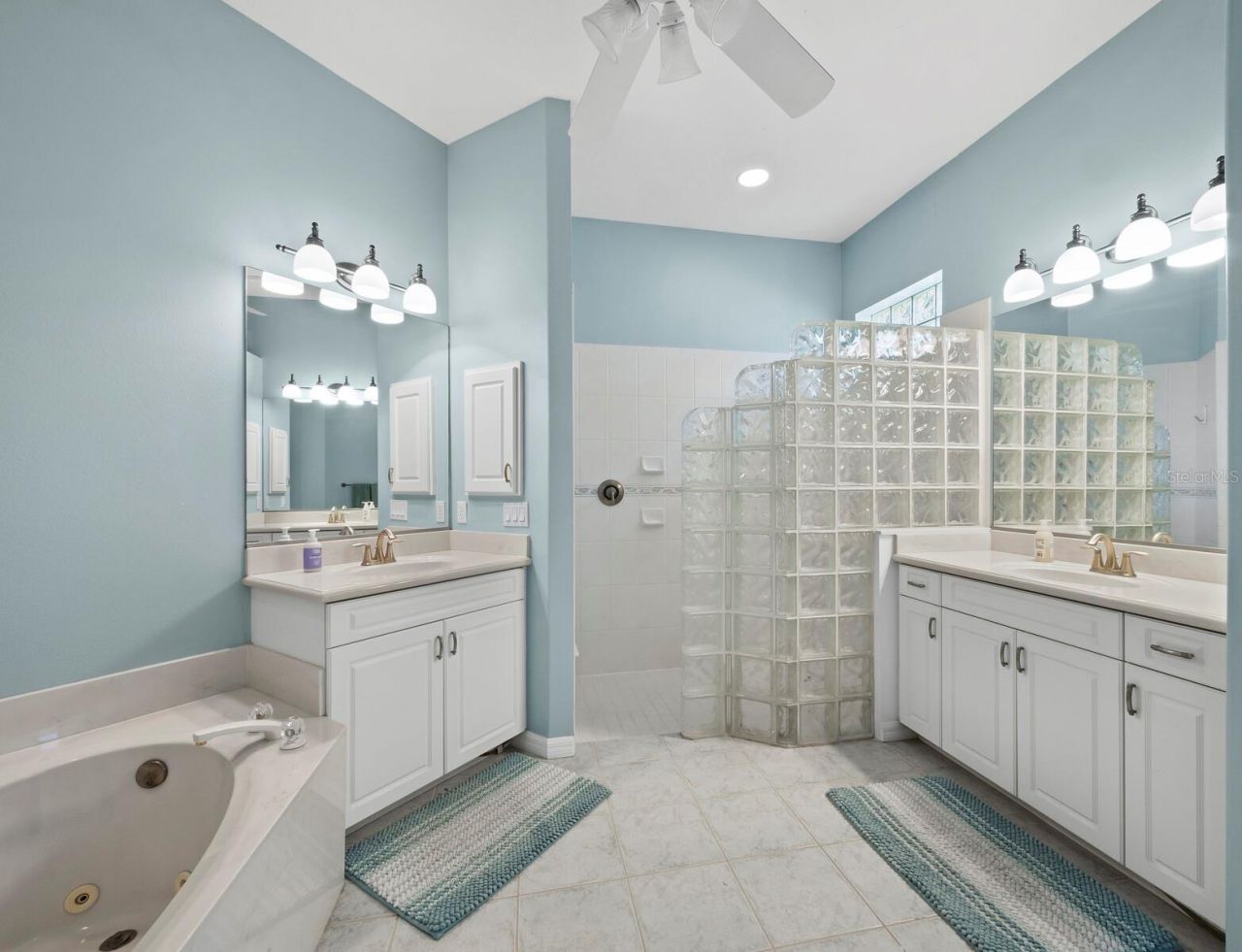 6643 Butlers Crest Drive, Bradenton, FL 34203 Photo