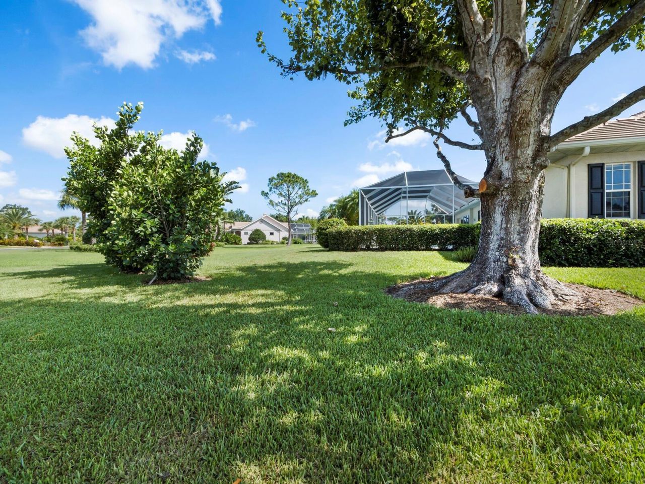 6643 Butlers Crest Drive, Bradenton, FL 34203 Photo