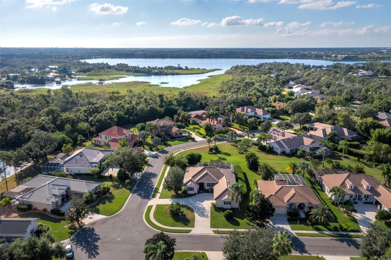 6643 Butlers Crest Drive, Bradenton, FL 34203 Photo