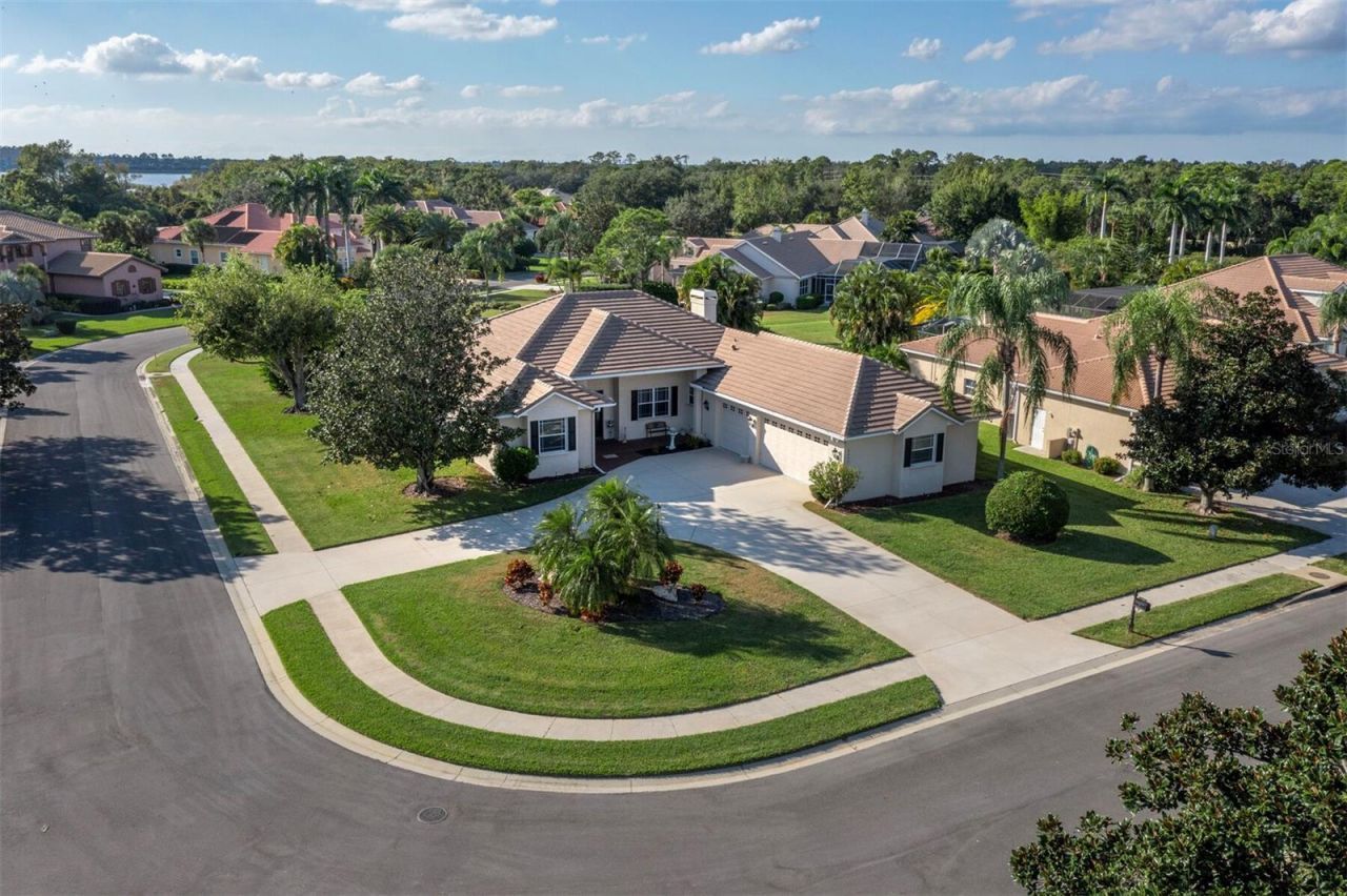 6643 Butlers Crest Drive, Bradenton, FL 34203 Photo