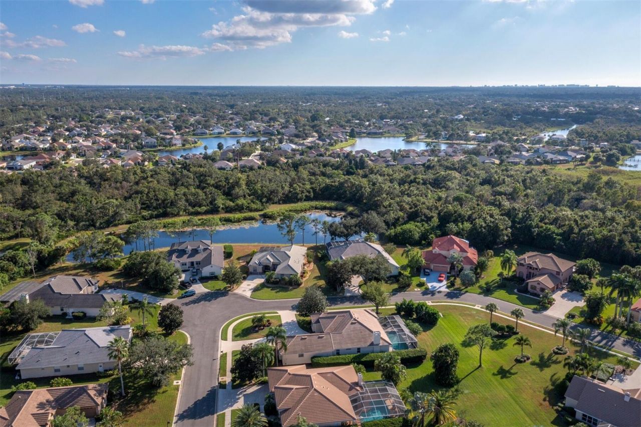 6643 Butlers Crest Drive, Bradenton, FL 34203 Photo