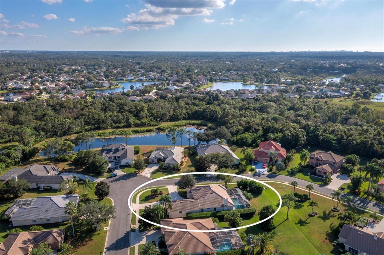 6643 Butlers Crest Drive, Bradenton, FL 34203 Photo