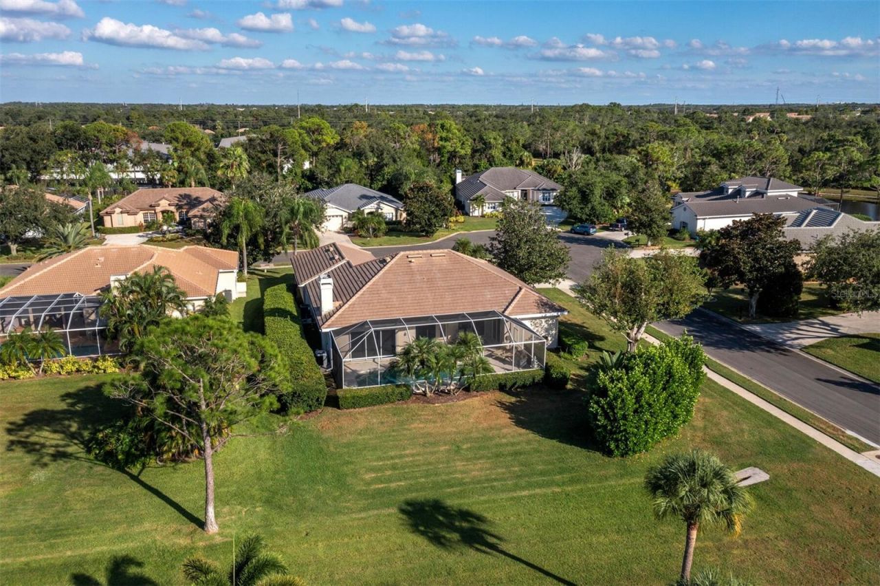 6643 Butlers Crest Drive, Bradenton, FL 34203 Photo