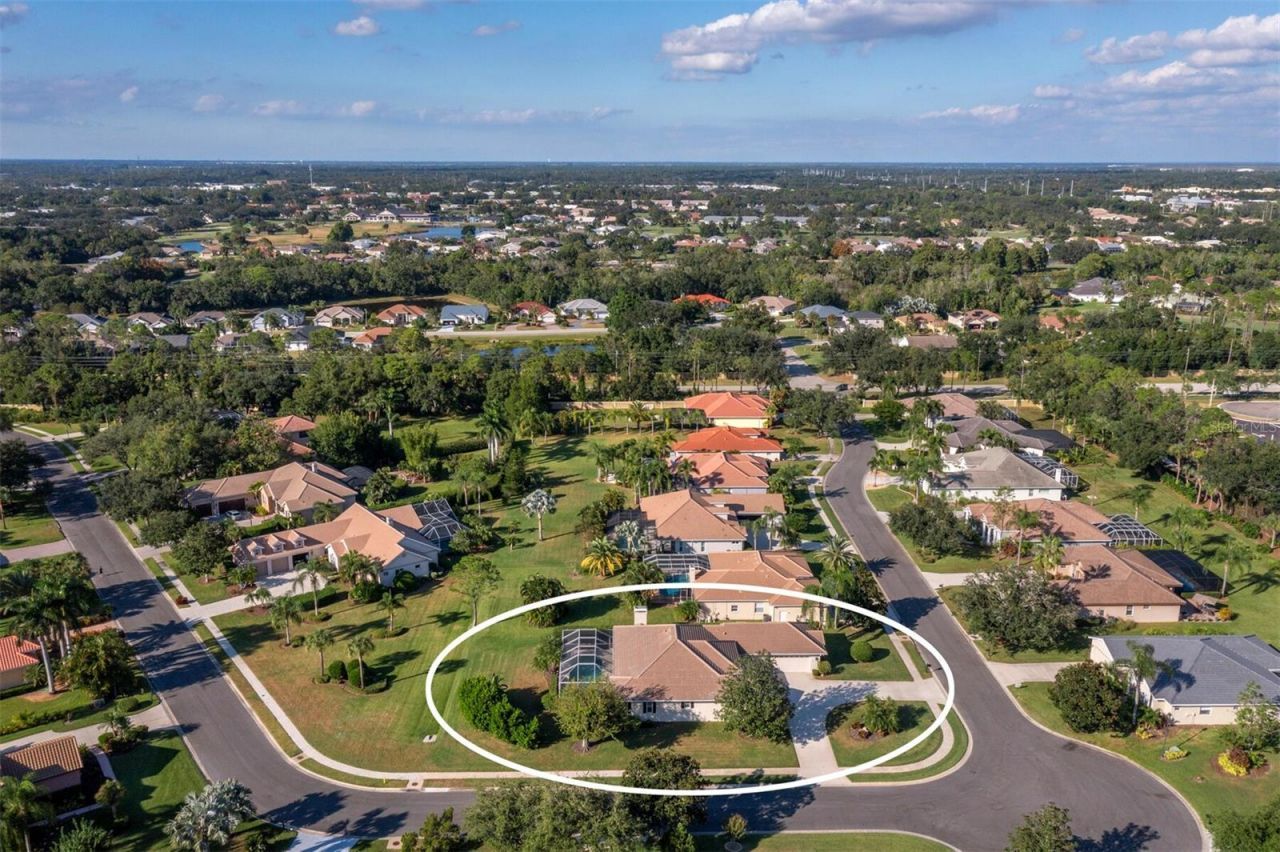 6643 Butlers Crest Drive, Bradenton, FL 34203 Photo