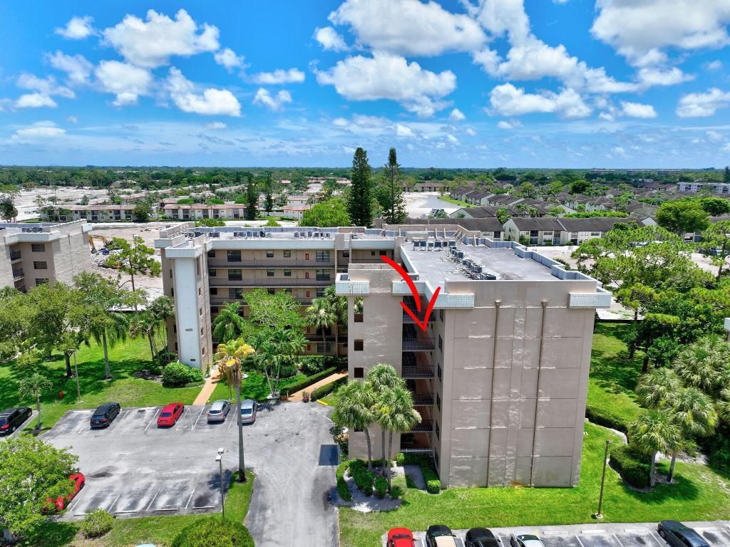 4700 W Lucerne Lakes Boulevard W, Unit 507, Lake Worth, FL 33467 Photo